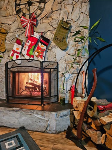 Customer photo review of Hand forged Fireman's Axe "American superhero" with leather case(Functional version)