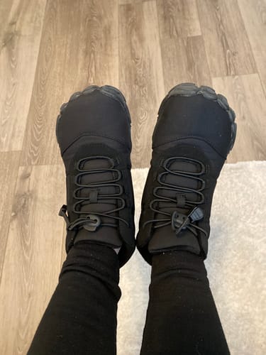 Customer photo review of Evian Master - Non-slip & waterproof winter barefoot shoe (Unisex)