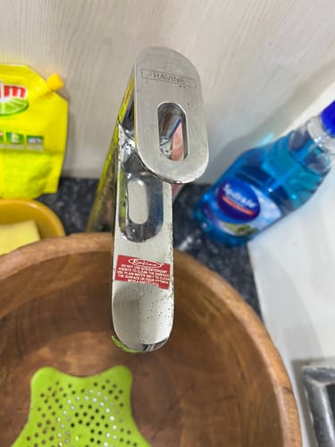Customer photo review of Limescale Remover / Descaler - Eco-friendly - for Taps, Hard Water Stains, Showers, Faucets & Bathroom Tiles - 500ml
