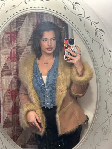 Customer photo review of Silver Crown of Thorns Cross Necklace