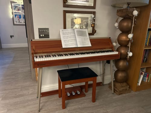 Customer photo review of DONNER DDP-80 PLUS Wooden Style 88 Key Weighted Digital Piano with Piano Lid, Stand and 3 Pedal