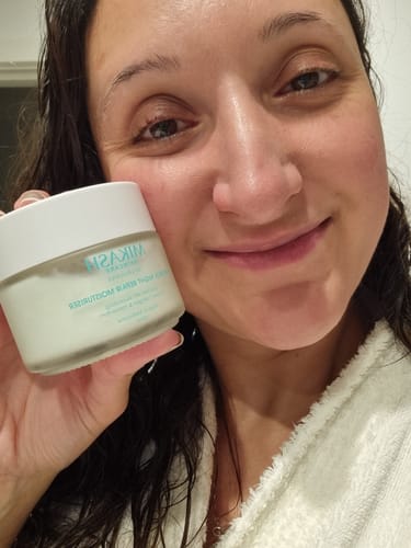 Customer photo review of Retinol Night Repair Moisturiser 90ml
