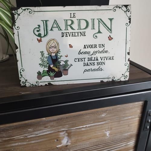 Customer photo review of Jeune jardinière (Avec dessin) - Plaque de porte