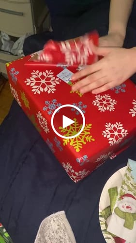 Customer video review of Black Droopy Eye Girl Hoodie