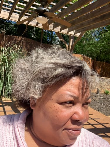 Customer photo review of Automatic Split End Trimmer - Easy and Fast Solution for Split Ends, Free US Shipping, Bonus Gift Included