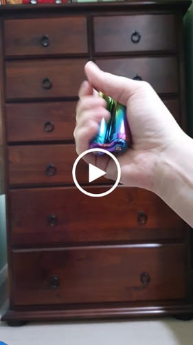 Customer video review of Oil Slick Rainbow Kaiko Hand Roller