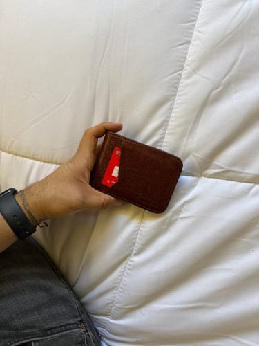 Luis Norberto P. review of Cartera Mérida Brandy Flotter image 1 out of 1