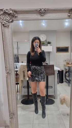 Customer photo review of Long Sleeve Round Neck 'Enya' Bodysuit With Zip- Black