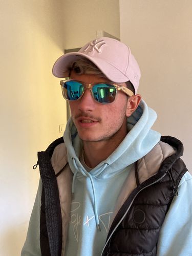 Customer photo review of Lunettes en bois - Wayfarer Sky