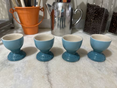 Customer photo review of Kit com 4 Suportes para Ovo Botanique Collection Le Creuset
