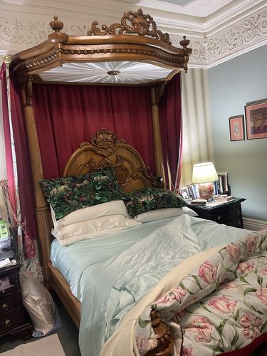 Customer photo review of Teal Breeze Pure Silk Flat Sheet