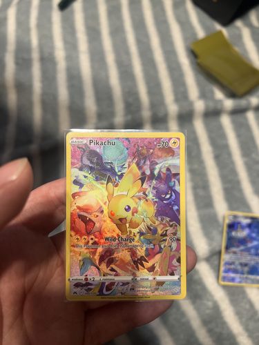 Customer photo review of Pokemon: Crown Zenith - Elite Trainer Box
