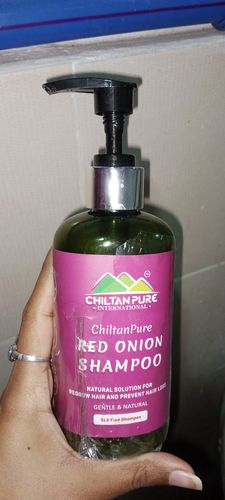 Customer photo review of Red Onion Shampoo 🧅 Natural Solution for Regrow Hair & Prevent Hair Loss 100% Results