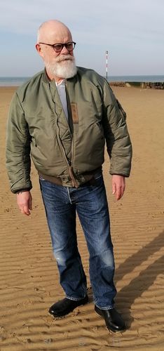 Customer photo review of 1950s USAF Type MA-1 Flight Jacket