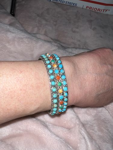 Customer photo review of Natural Kingman 4mm Turquoise & Sterling Silver Bangle Bracelet
