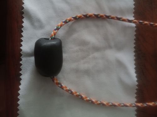 Customer photo review of Grosses perles Tibétaines en météorite ferreuse - Talisman Thogchag de Chana dorje.