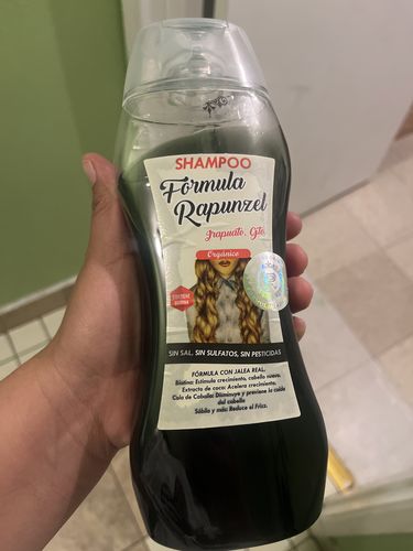 Customer photo review of HAIR GROW & LESS HAIR LOSS RAPUNZEL SHAMPOO WITH BERGAMOTA 100%NATURAL FORMULA