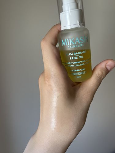 Customer photo review of I AM RADIANT FACE OIL