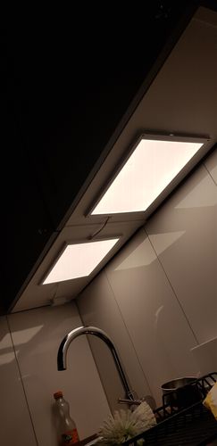Kundenbewertung mit Foto zu LEDVANCE Wifi SMART+ LED Unterbauleuchte 30x20cm Tunable Weiß 8W / 2700-6500K