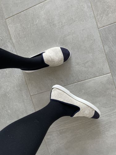 Avis photo d'un client sur Chausson femme laine, beige marine
