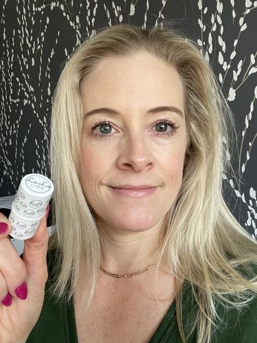 Customer photo review of LA LA LIPs