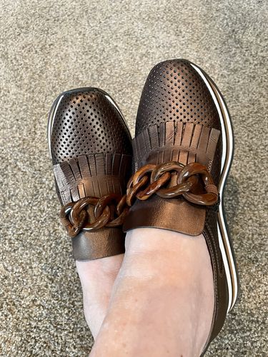 Customer photo review of Softwaves CADIE-W Cognac Platform Slip-On Sneaker