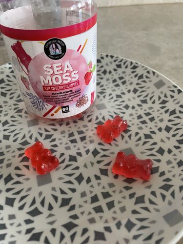 Customer photo review of Sea Moss Gummies