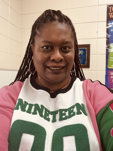 Customer photo review of Alpha Kappa Alpha "J15" Nineteen 08 Chenille and Embroidered Sweatshirt