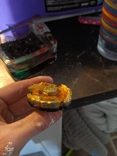 Customer photo review of Beyblade Metal Face Bolts (8 Pack)