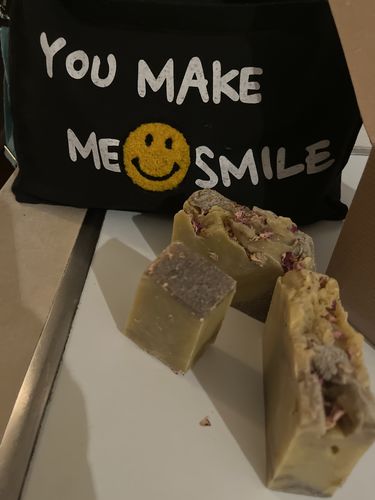 Customer photo review of Detox Soap Bar Box