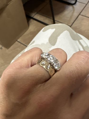 Customer photo review of Three Stone Moissanite Bar Set Engagement Ring