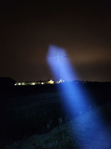 Customer photo review of GJEMAX Taschenlampe LED 10.000 Lumen