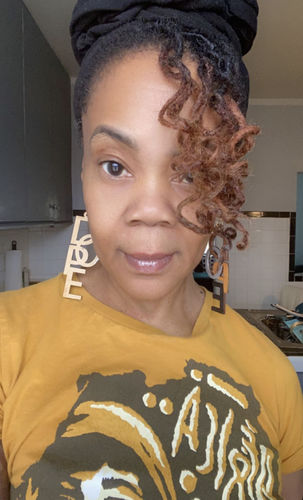 Customer photo review of DOPE Earrings *new style - hooks*