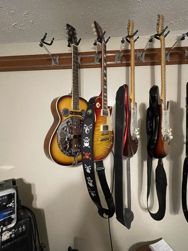 Customer photo review of CFG - 'ZERO-GRAVITY' Strap for Guitar & Bass