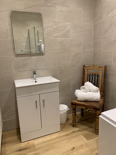 Customer photo review of Nuie Eden 600mm Floorstanding 2-Door Vanity Unit & Basin - Gloss White