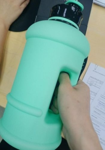 Customer photo review of 1.5L Oversized Bottle with Flip Cap