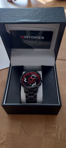 Customer photo review of Black Desmo Monster GP - Motoria