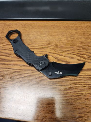 Customer photo review of QUICKY KARAMBIT