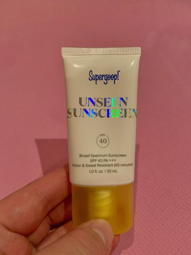 Customer photo review of Unseen Sunscreen SPF 40 PA+++
