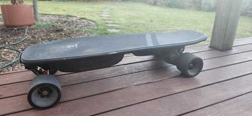 Customer photo review of Tynee® Mini 3 Electric Skateboard & Shortboard