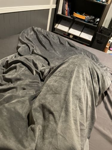 Customer photo review of Simplesleep Weighted Blanket