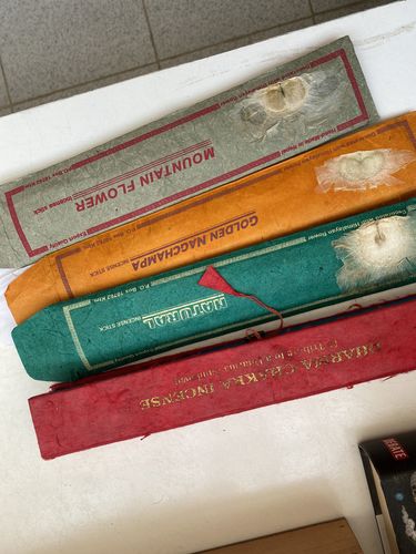 Customer photo review of Incienso Tributo a Dharma-Chakra