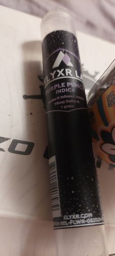 Customer photo review of 1 Gram Joint (75mg Delta 8)