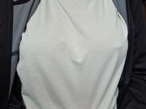 Customer photo review of 4er Mix Pack Nippelcover selbsthaftend + mit Kleber