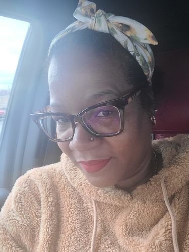 Customer photo review of SUNFLOWER - 4'' Bow Headband