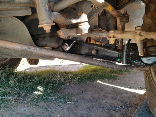Customer photo review of Lower Complete Control Arm (LHS) Nissan Hardbody (QW/D22)(98-01), (QW244/D22)(01-08), Sani (D22)(98-99), NP300 (D25)(2008-) CS193L