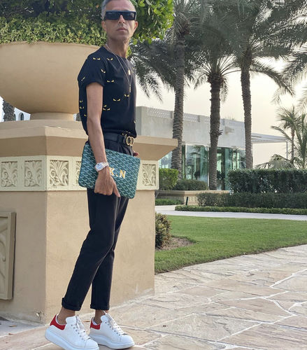 Customer photo review of Alexander McQueen Oversized Sneaker