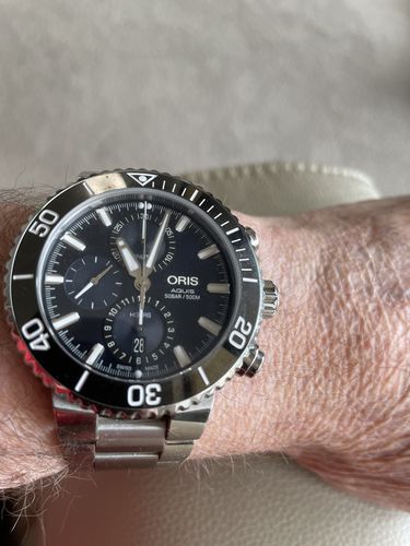 Customer photo review of Oris Aquis Men's 45.5mm Stainless Steel Automatic Chronograph Watch 774 7743 4155MB