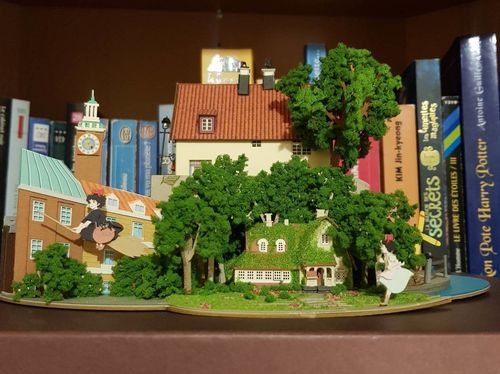 Customer photo review of Miniatuart Diorama | Le monde de Kiki la petite sorcière