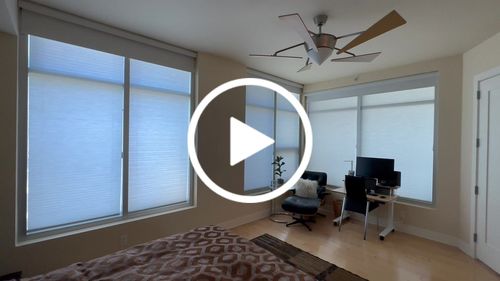 Customer video review of SmartWings Motorized Roller Shades 100% Blackout Linen